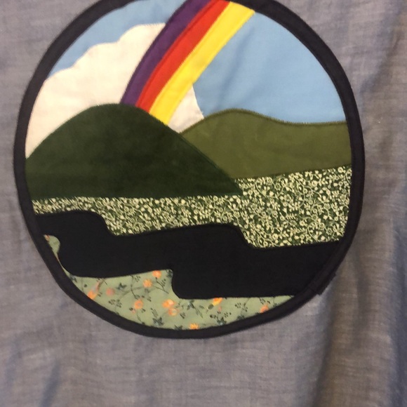 1970’s VTG Blue Chambray Western Button Down Shirt Rainbow Embroidered Appliqué - Picture 2 of 6